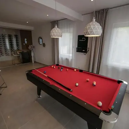 With Pool In A Beautiful Bay On Island Hvar * 브로보스카